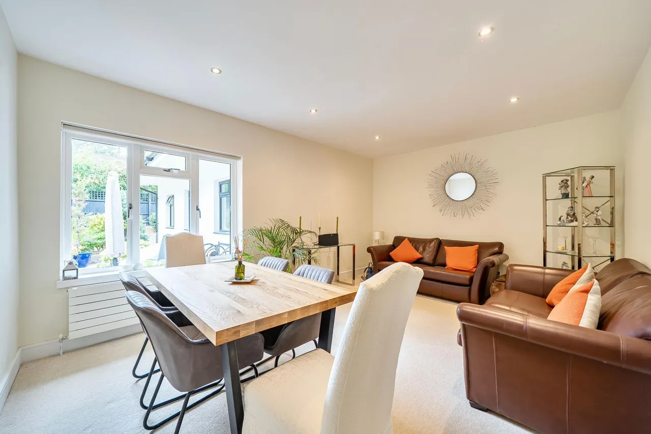 Long Hill, Woldingham, CR3, photo 7