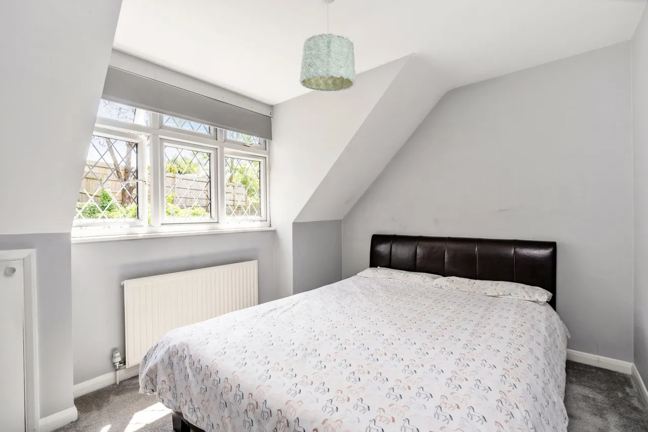 Old Watford Road, Bricket Wood, AL2, photo 4