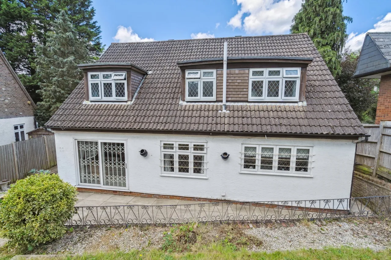 Old Watford Road, Bricket Wood, AL2, photo 10