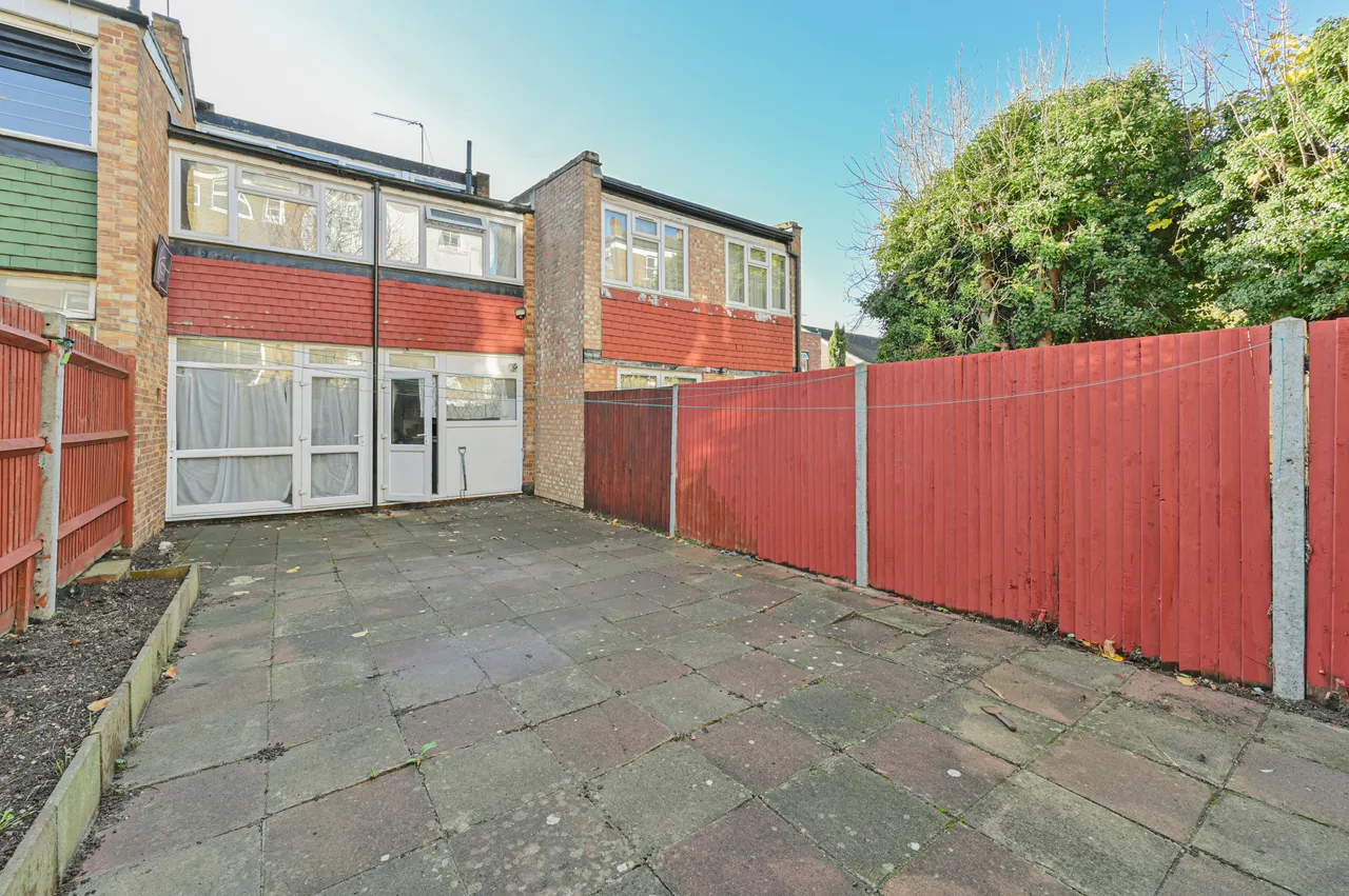 5 Mount Ephraim Lane, London, photo 3