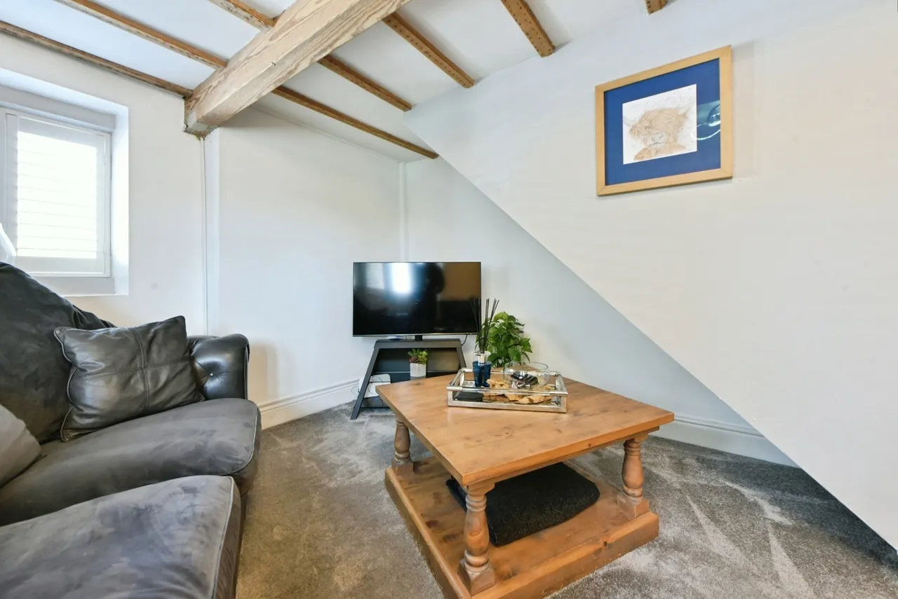 Wakefield Road, Heyrod, Stalybridge, Greater Manchester, SK15, photo 14