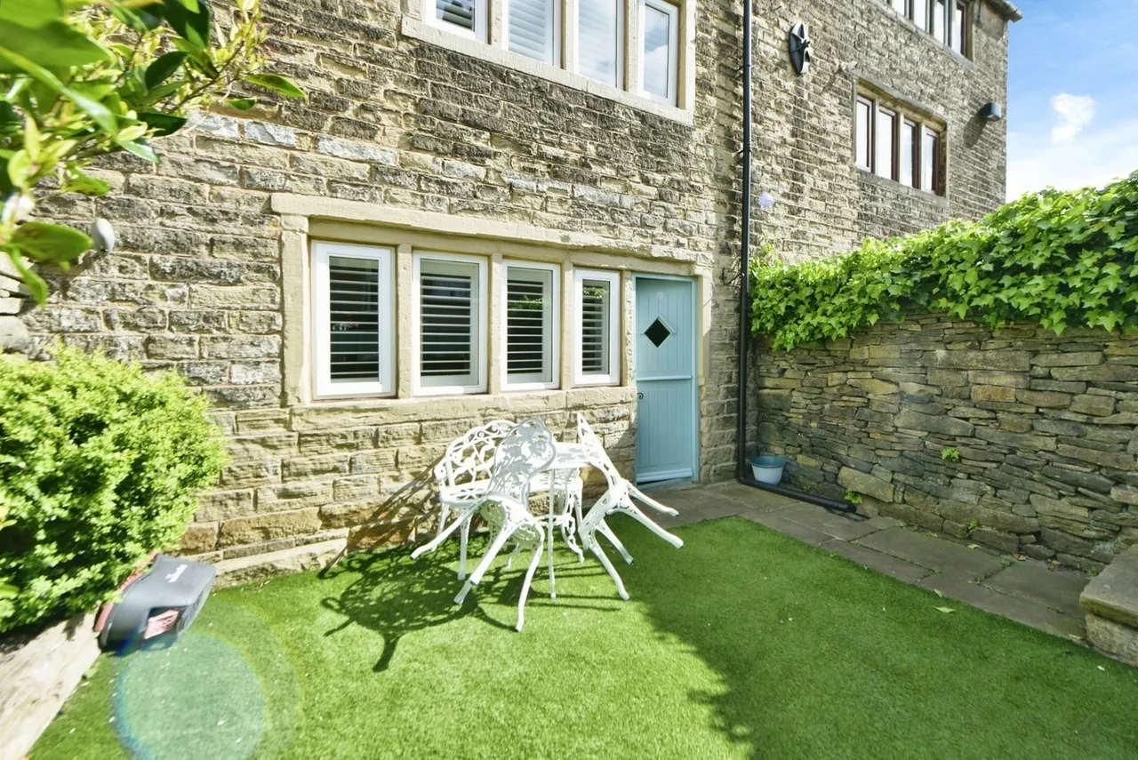 Wakefield Road, Heyrod, Stalybridge, Greater Manchester, SK15, photo 8