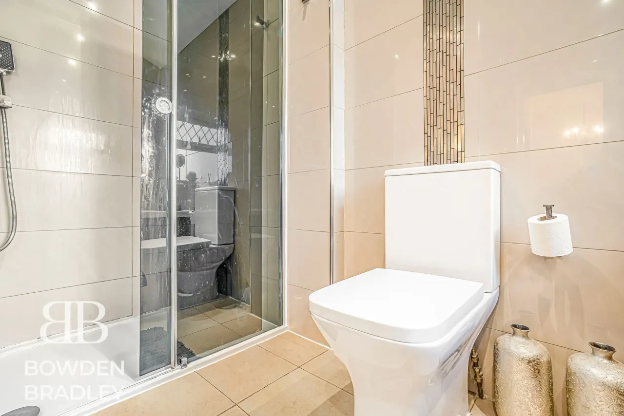 Kingston Road, Ilford, IG1, photo 24