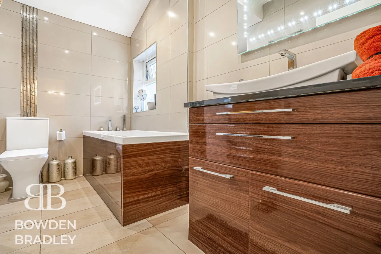 Kingston Road, Ilford, IG1, photo 53