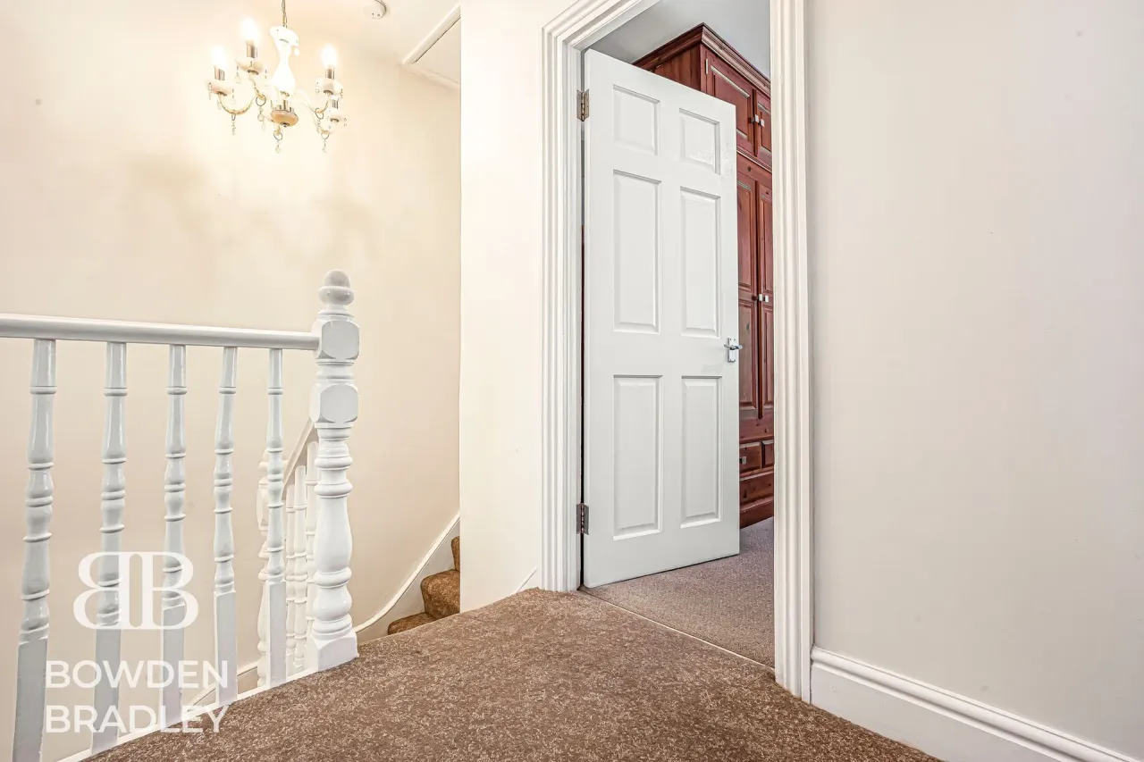 Kingston Road, Ilford, IG1, photo 51