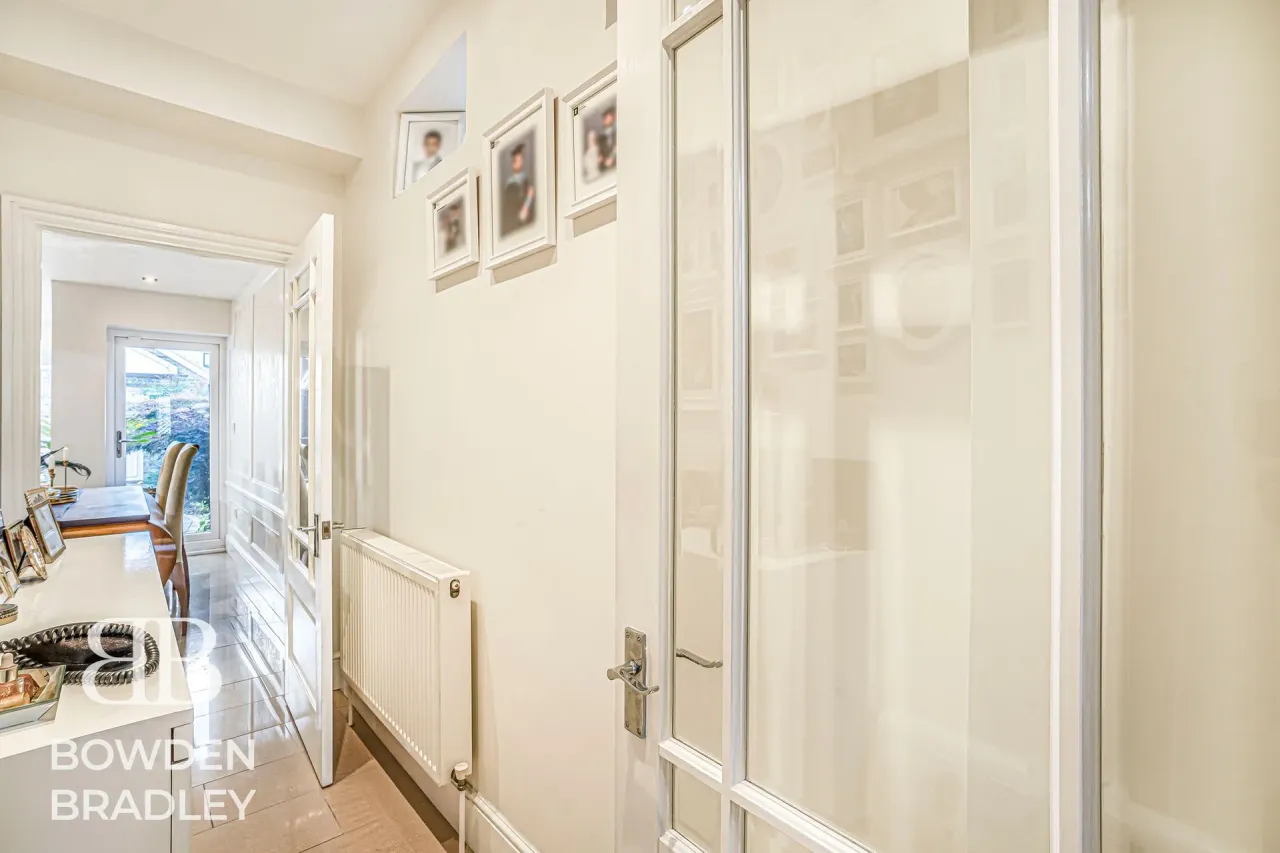 Kingston Road, Ilford, IG1, photo 48