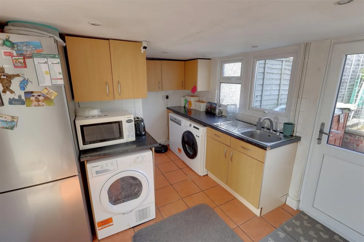 Bradfords Close, Newent, GL18, photo 4