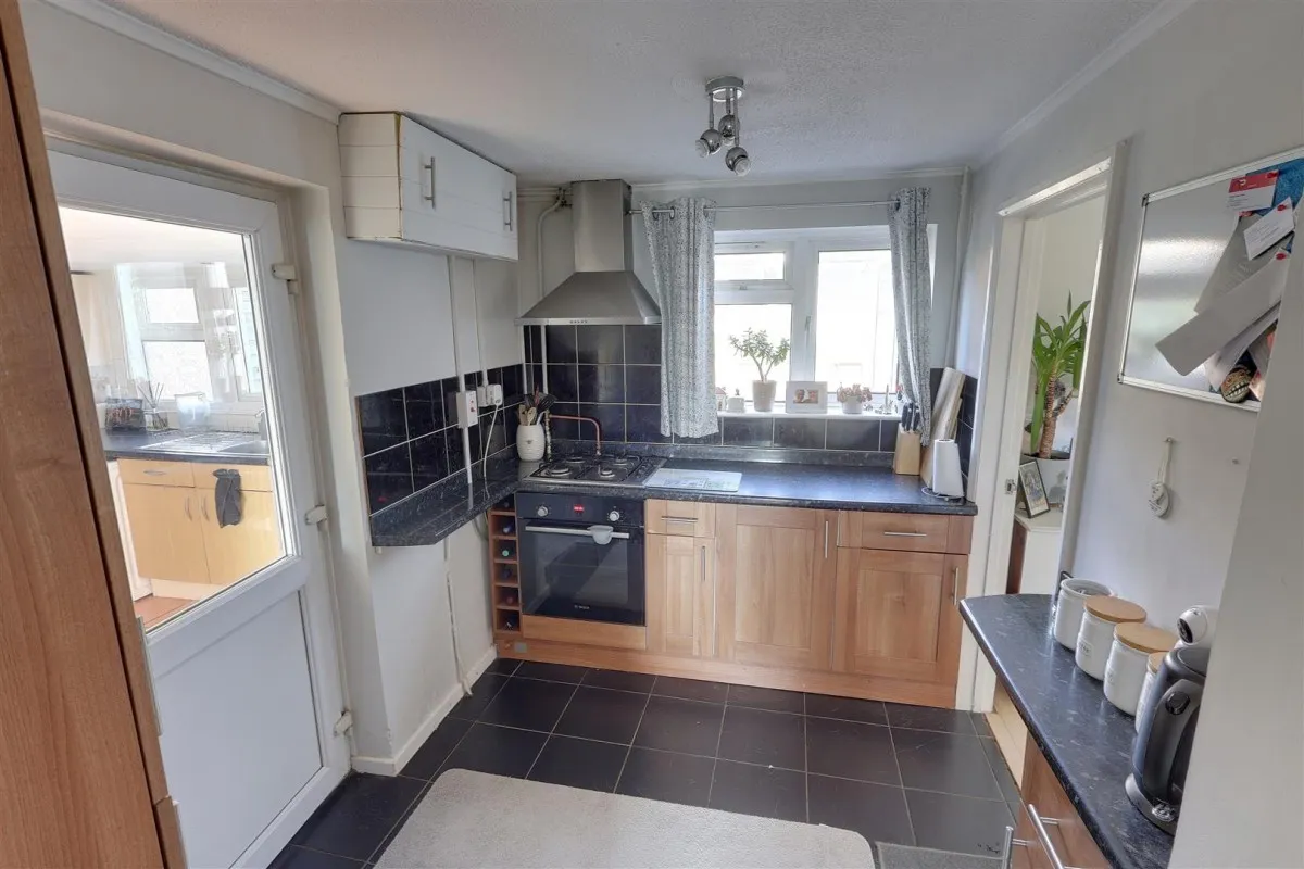 Bradfords Close, Newent, GL18, photo 3