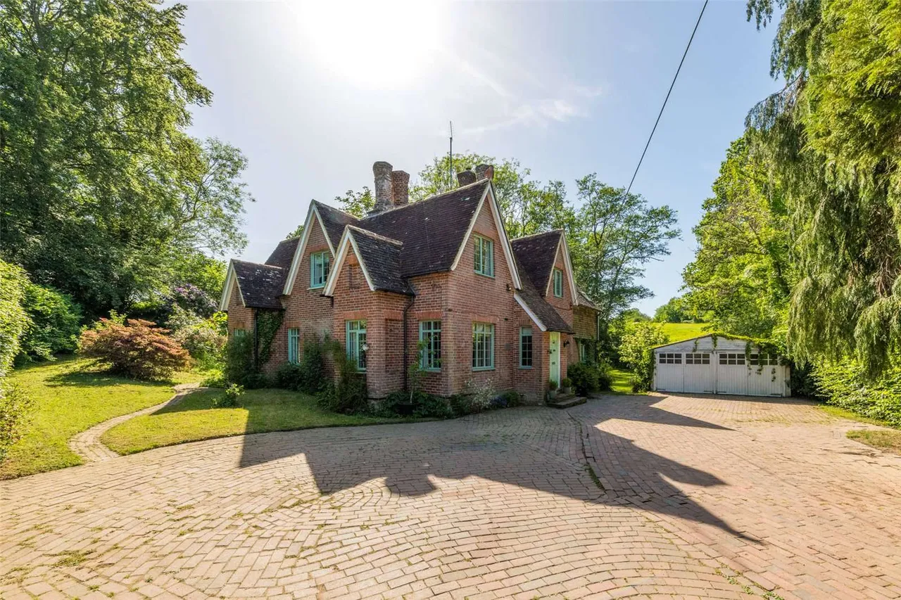 5 bed house for sale — Slip Mill Lane, Hawkhurst, Cranbrook, Kent, TN18 5AB