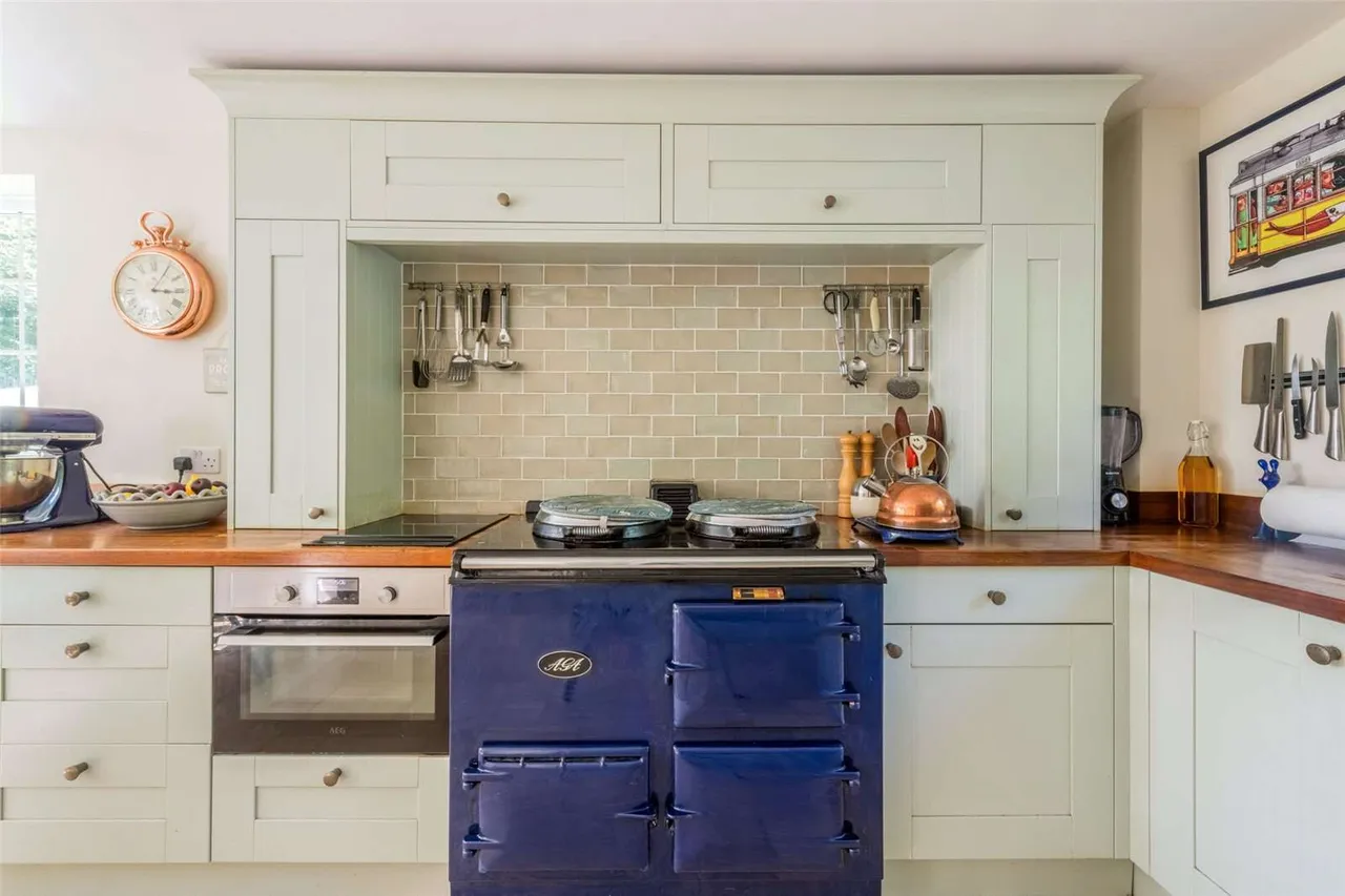 Slip Mill Lane, Hawkhurst, Cranbrook, Kent, TN18 5AB, photo 5
