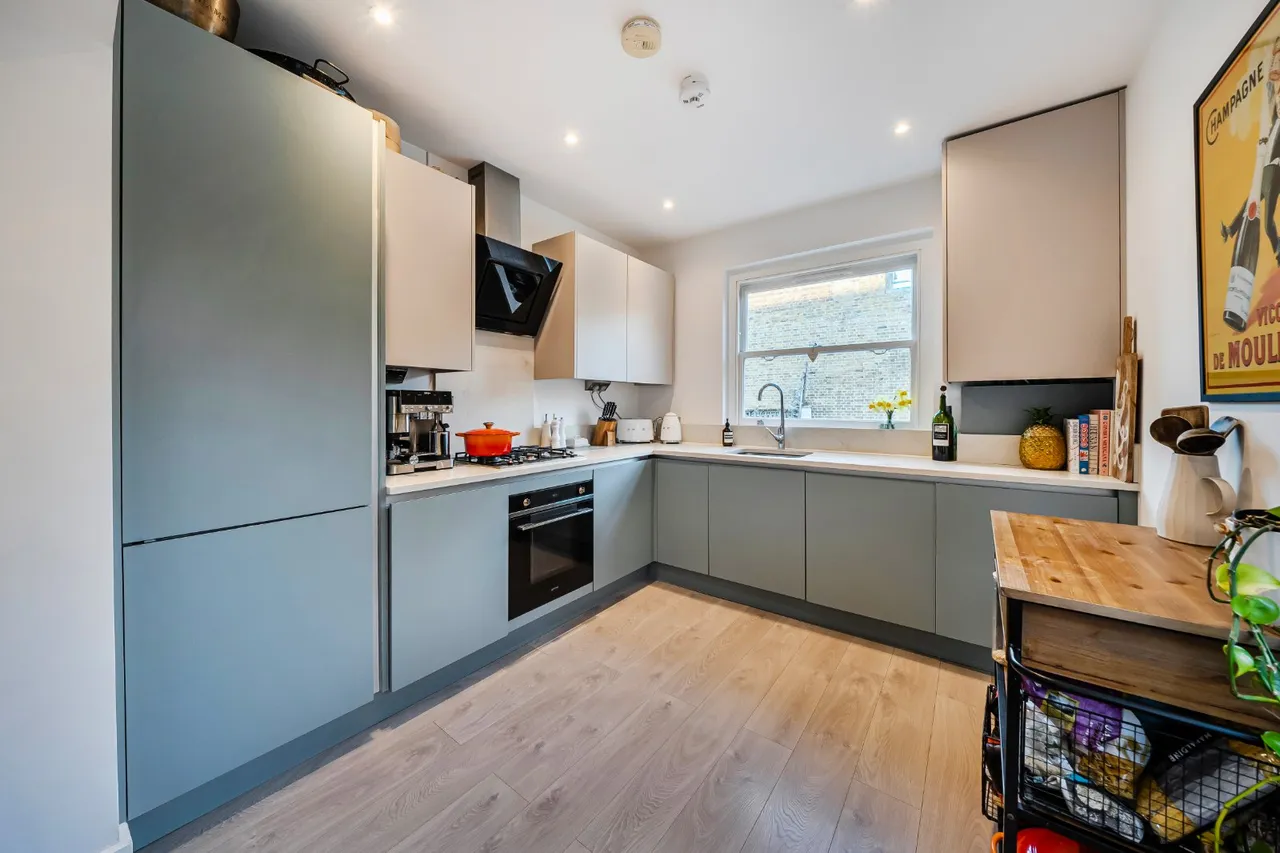 Wavertree Road, Streatham Hill, London, SW2, photo 6