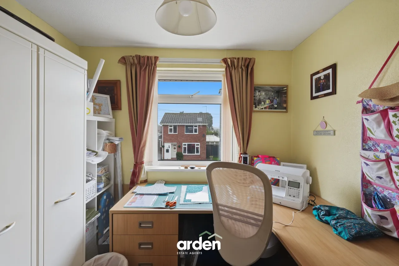 Halifax Drive, Worcester, WR2, photo 7