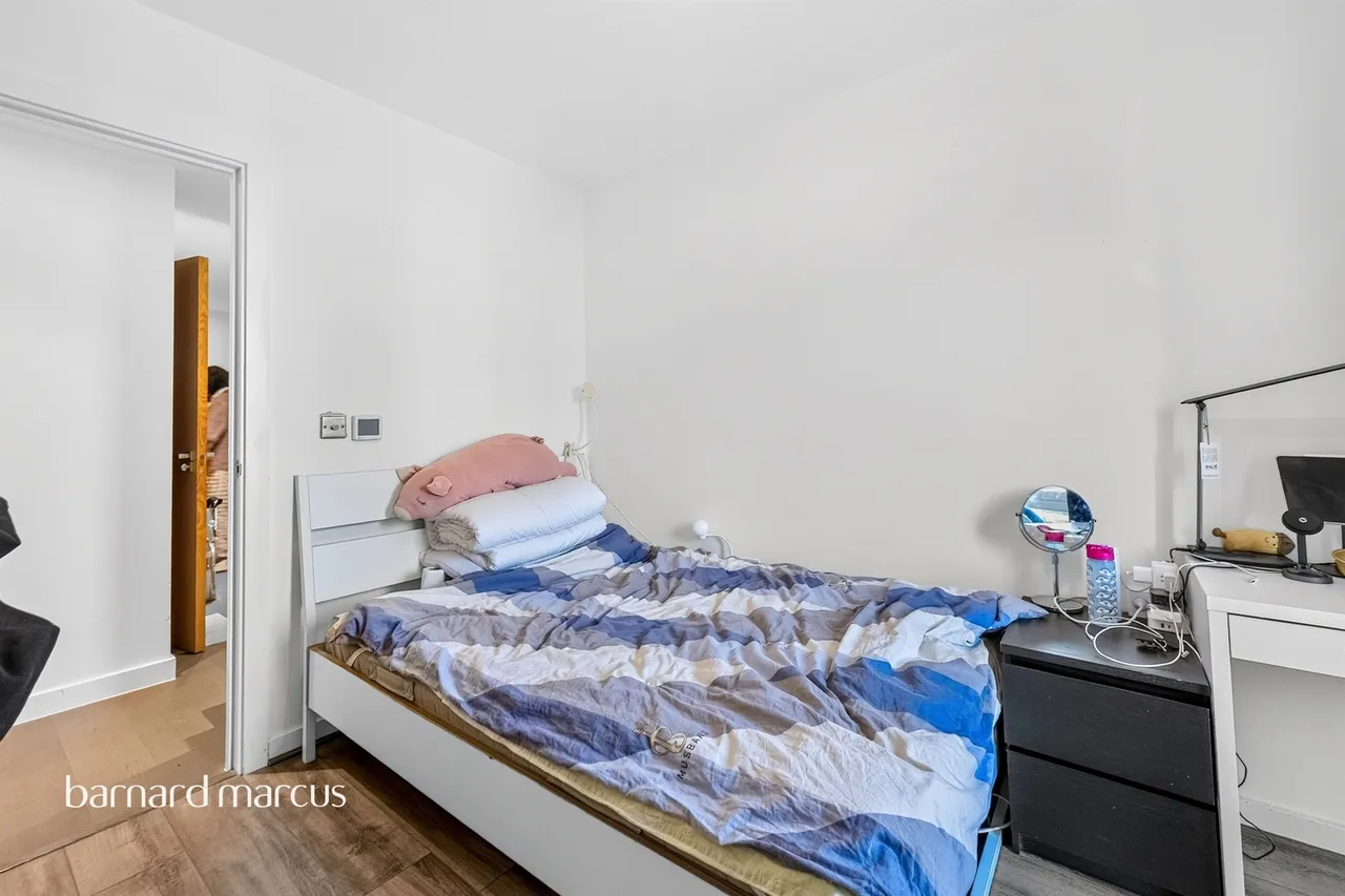 Lismore Boulevard, London, NW9, photo 10