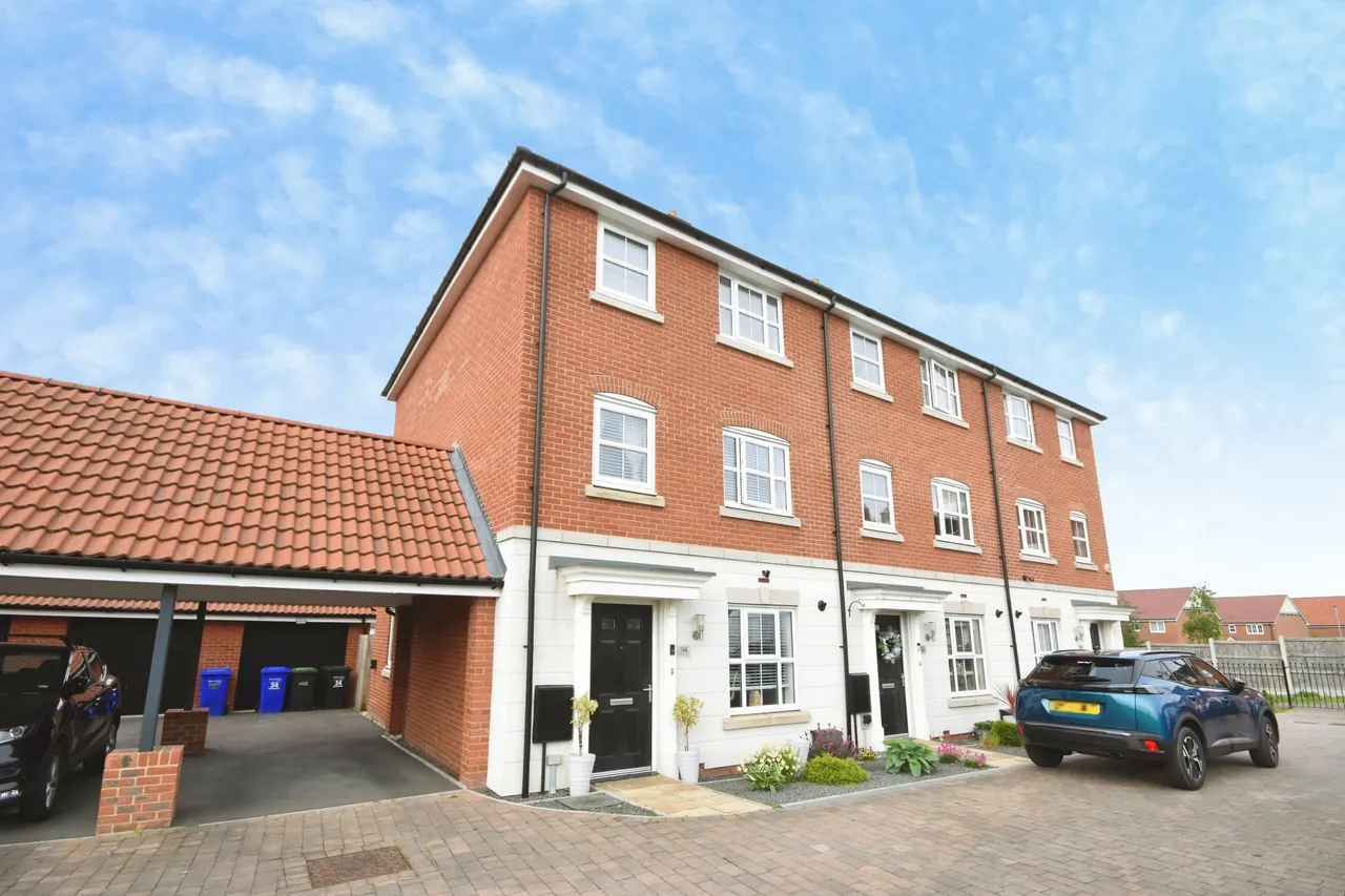 4 bed house for sale, Chapelwent Road, Haverhill, CB9