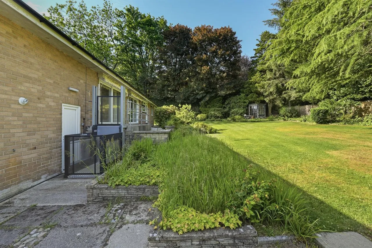 Pinehurst, Prestbury, Macclesfield, photo 5