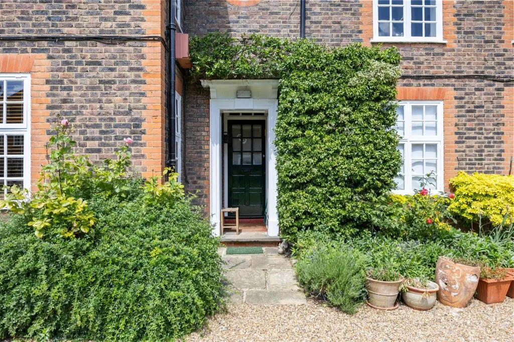 Bigwood Court Hampstead Garden Suburb, NW11, photo 3