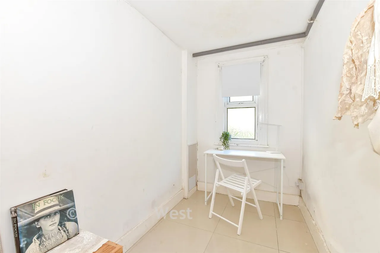 South Terrace, Littlehampton, BN17, photo 9