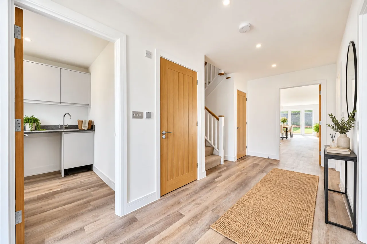 Catherington Lane, Catherington, PO8, photo 16