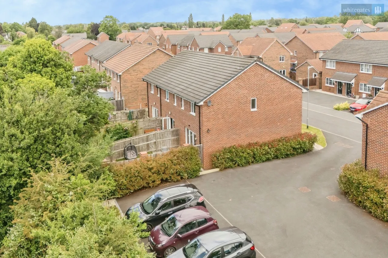 Cubitt Close, Willaston, CW5, photo 17