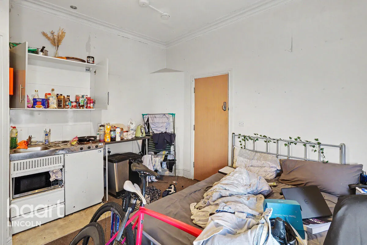 West Parade, Lincoln, LN1, photo 13