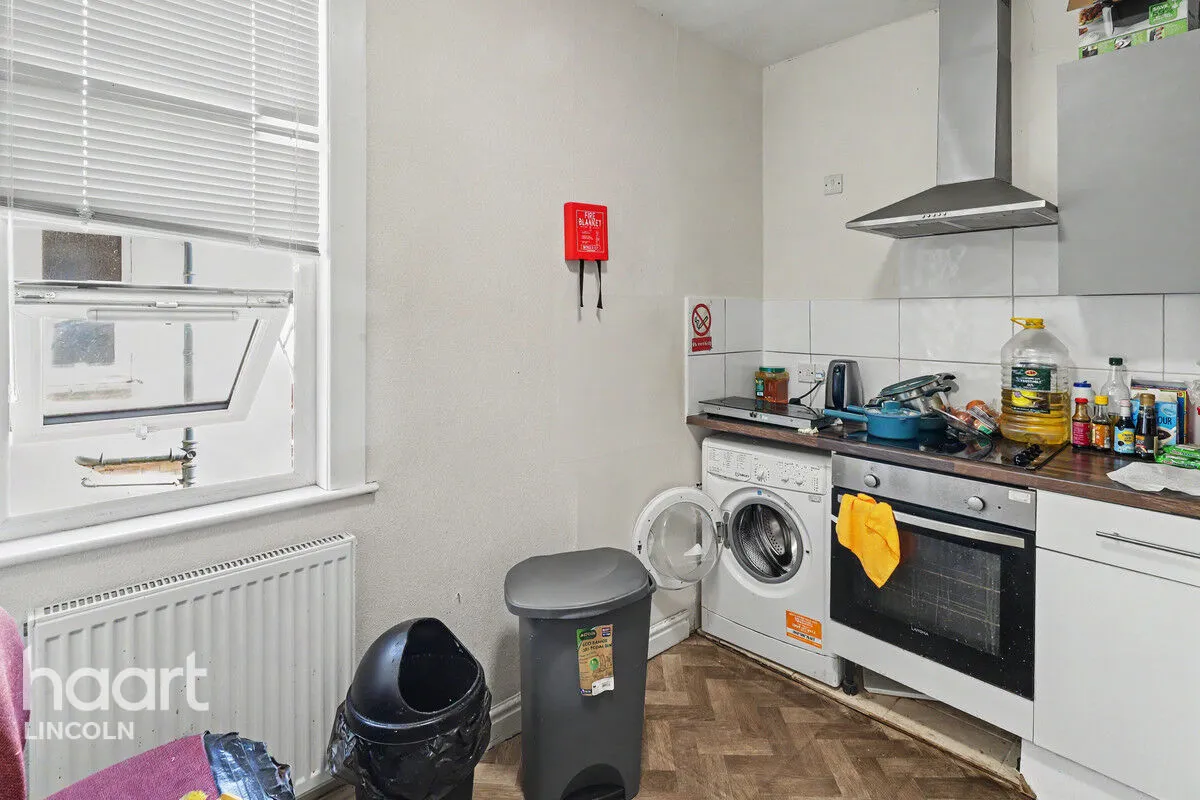 West Parade, Lincoln, LN1, photo 15