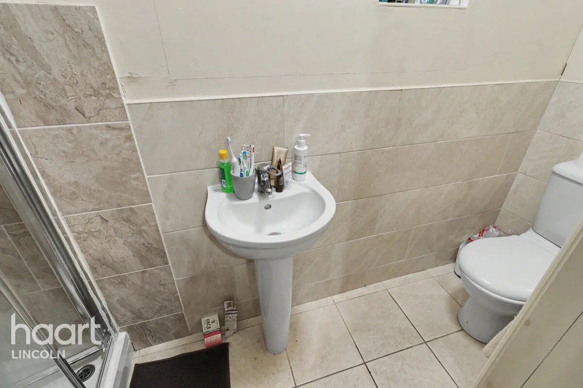 West Parade, Lincoln, LN1, photo 6
