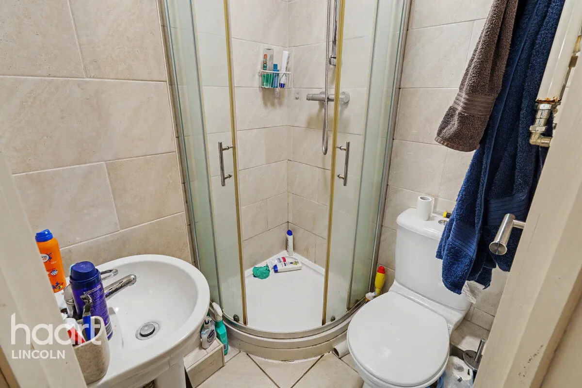 West Parade, Lincoln, LN1, photo 14