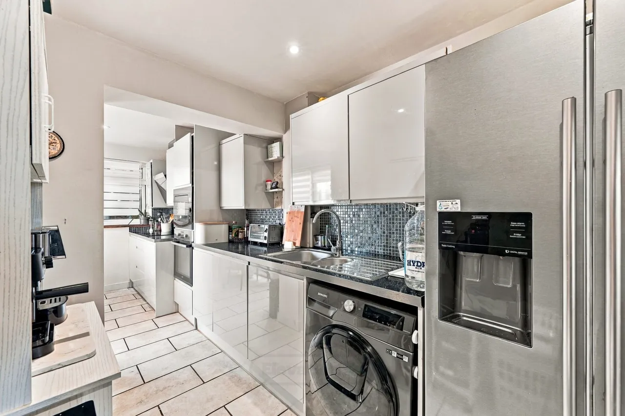 Sycamore Road, Houghton Regis, Dunstable, Dunstable, LU5 5NQ, photo 9