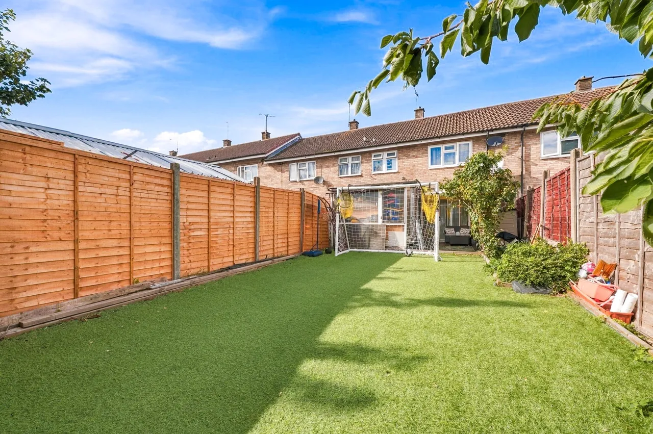 Sycamore Road, Houghton Regis, Dunstable, Dunstable, LU5 5NQ, photo 12