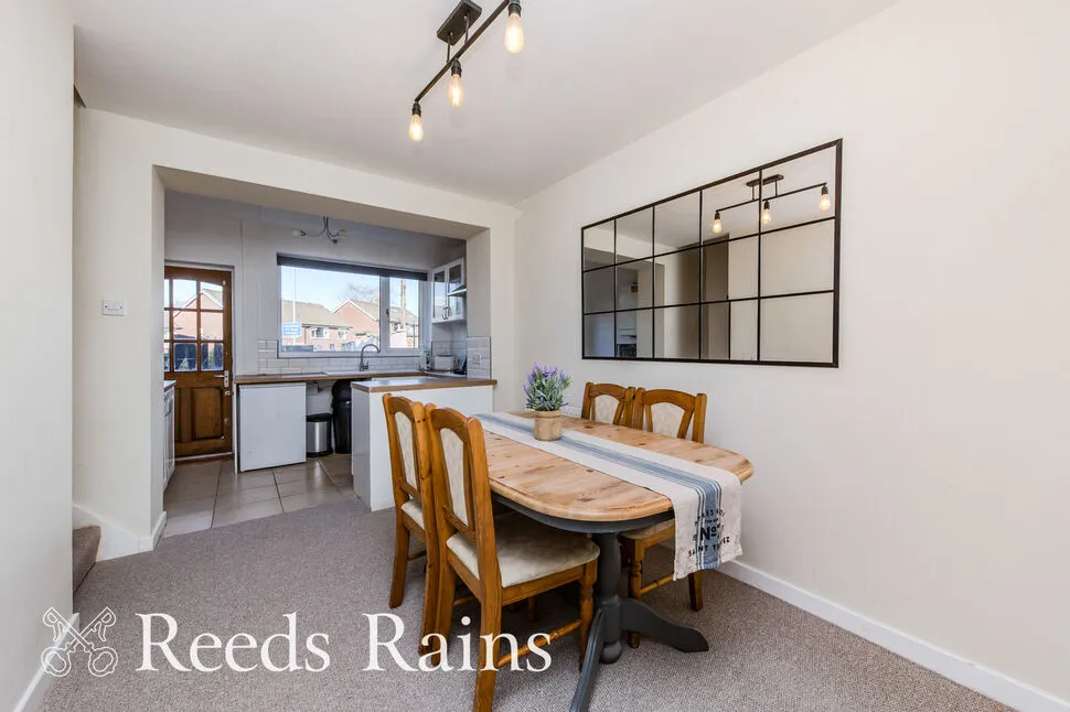 Hollins Road, Macclesfield, Cheshire, SK11, photo 8
