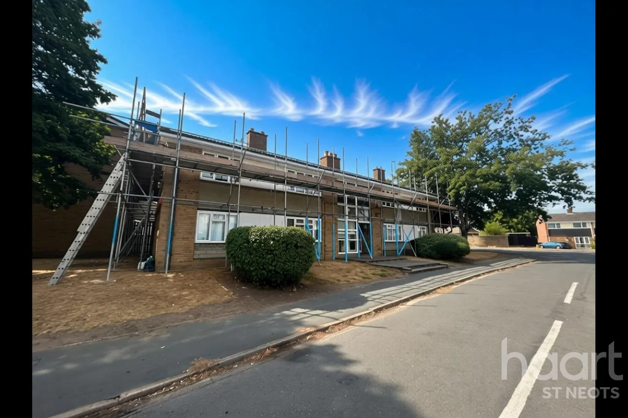 2 bed flat for sale, Roman Gate, Godmanchester, PE29