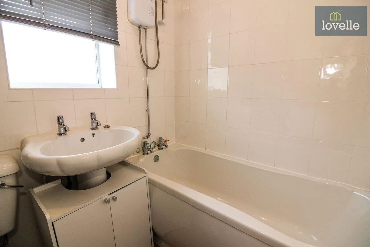 Holmes Close, Louth, LN11, photo 13