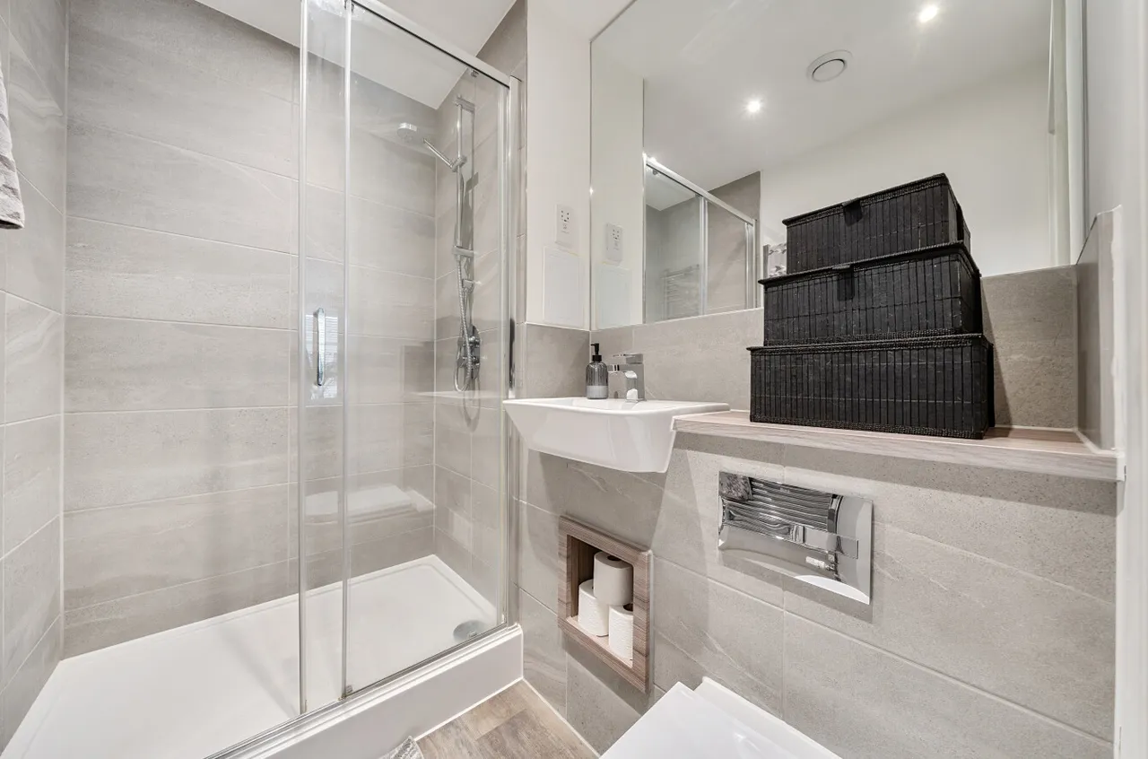 Eastern Avenue, Western Cross, DA10, photo 14