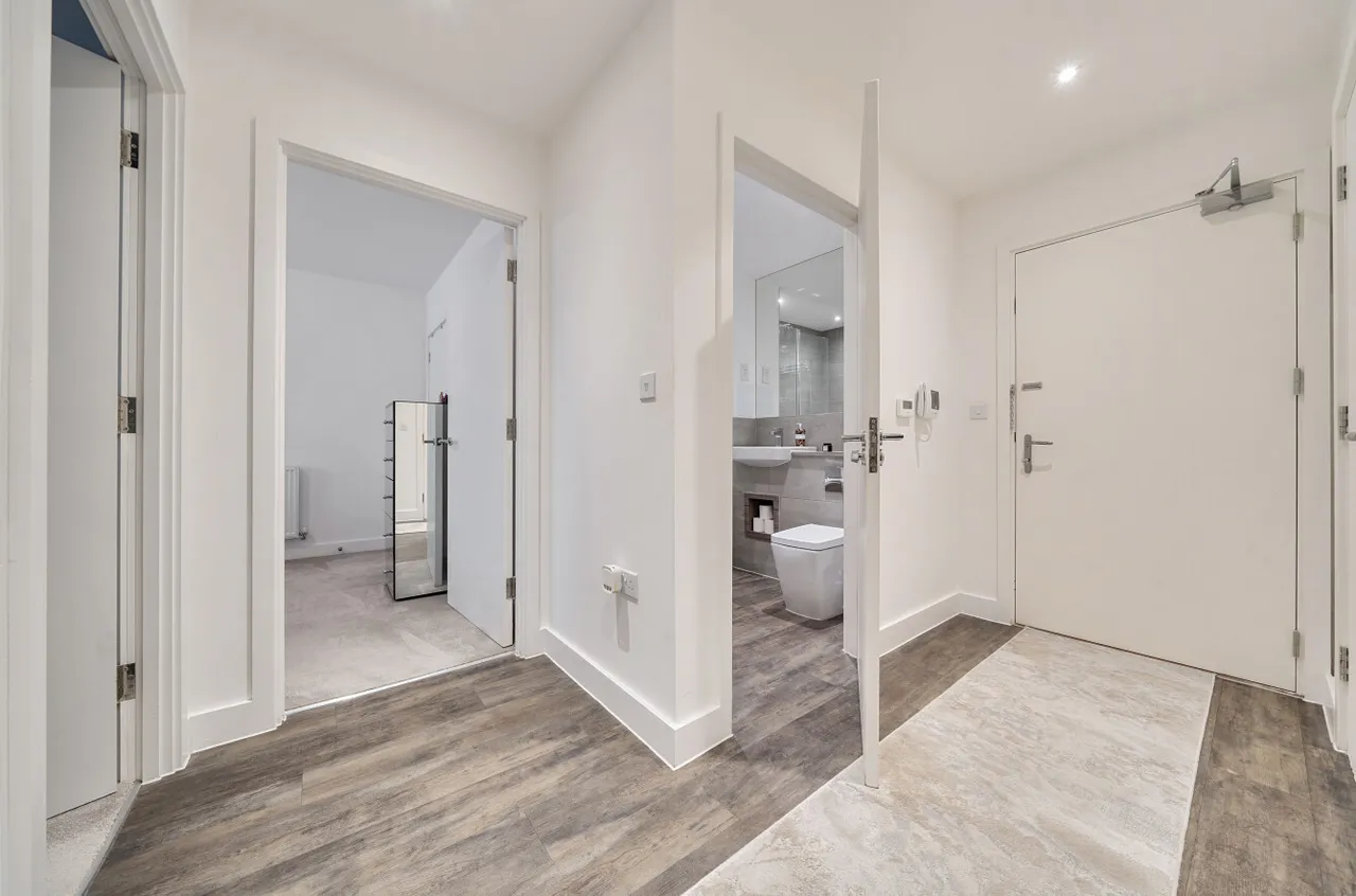 Eastern Avenue, Western Cross, DA10, photo 19