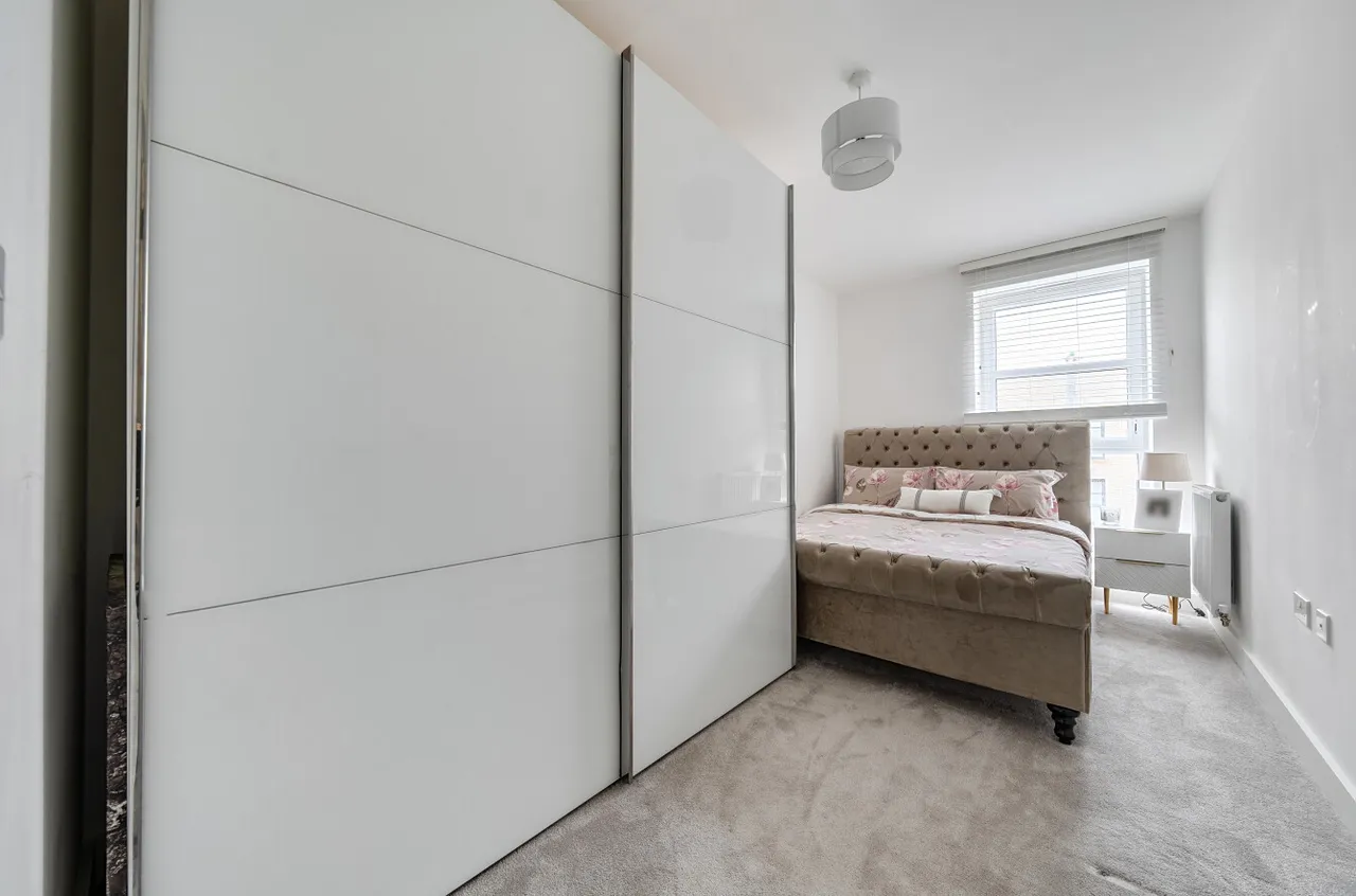 Eastern Avenue, Western Cross, DA10, photo 17