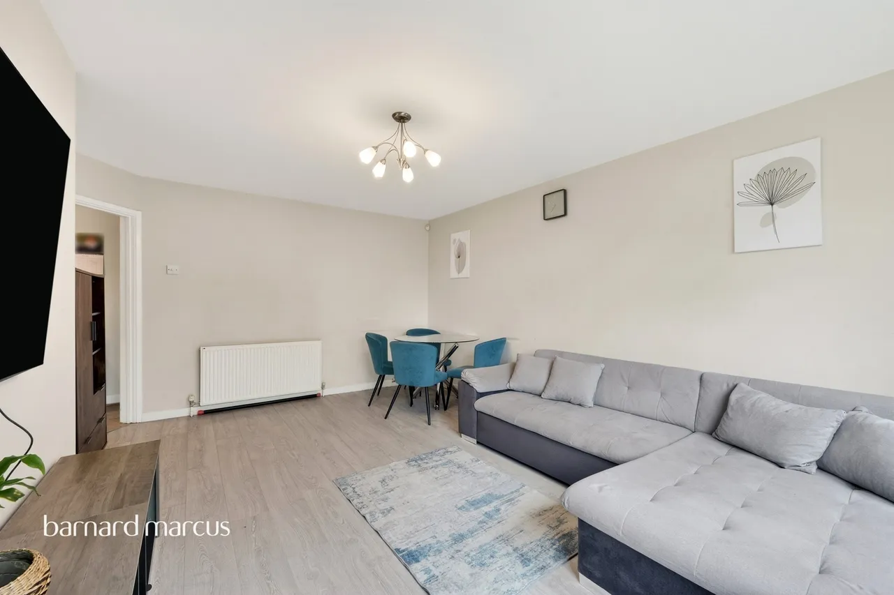 Jasmin Road, Epsom, photo 2