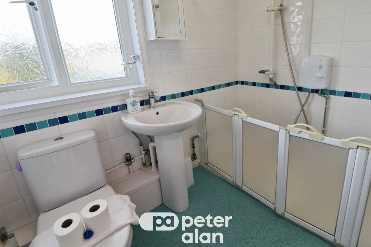 Gabalfa Avenue, Cardiff, CF14, photo 7
