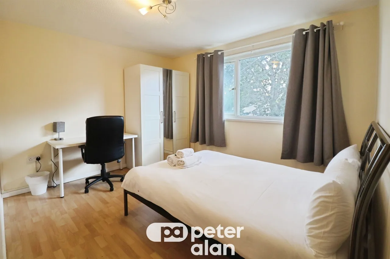 Gabalfa Avenue, Cardiff, CF14, photo 22
