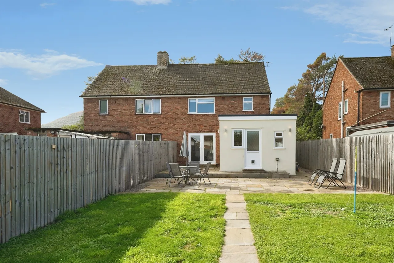 Michael Crescent, Malvern, WR14, photo 15