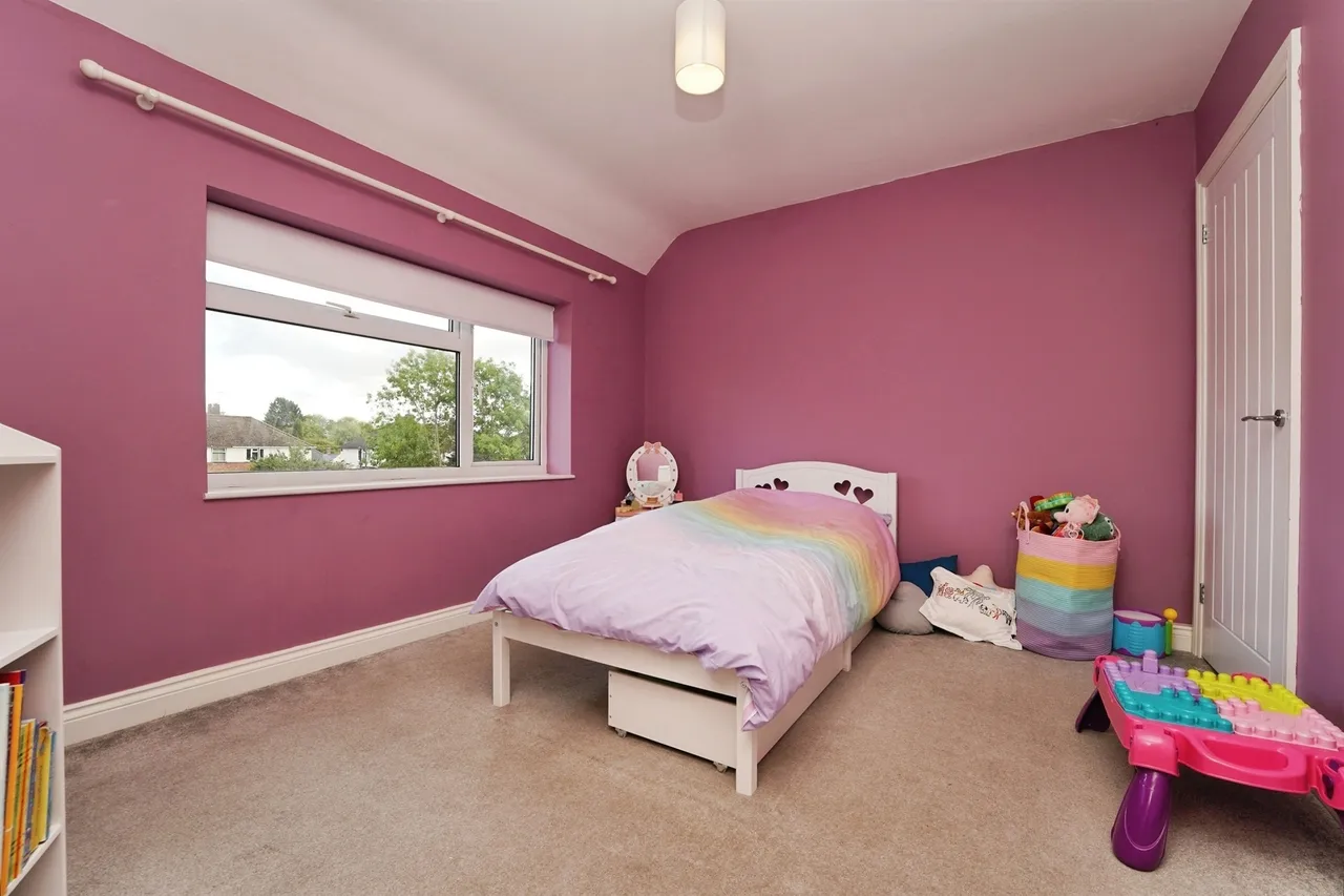 Michael Crescent, Malvern, WR14, photo 10