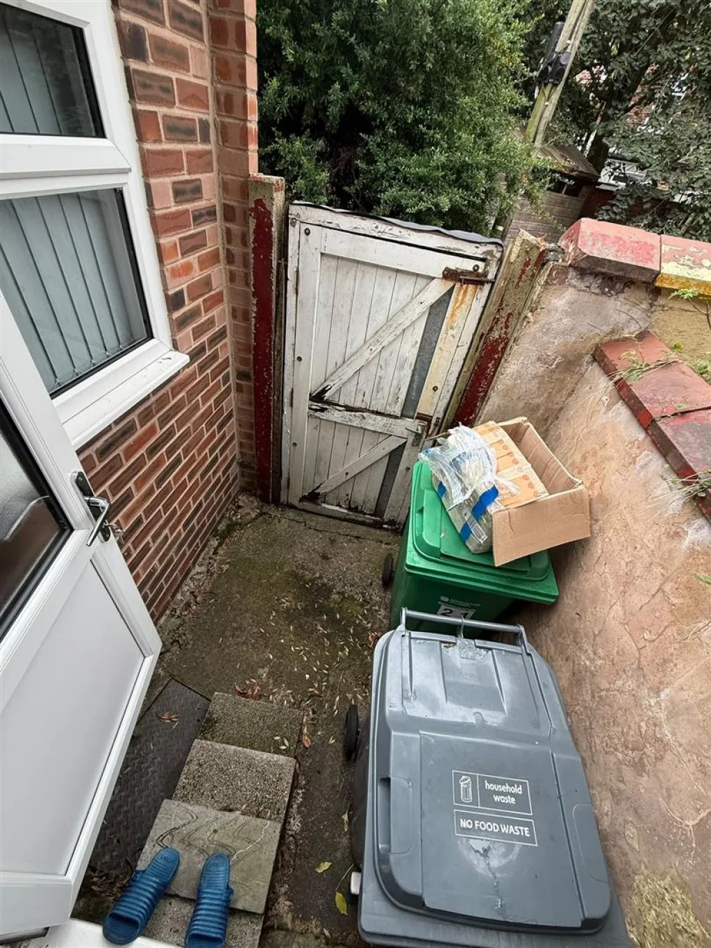 Bickerdike Avenue, Manchester, M12, photo 17