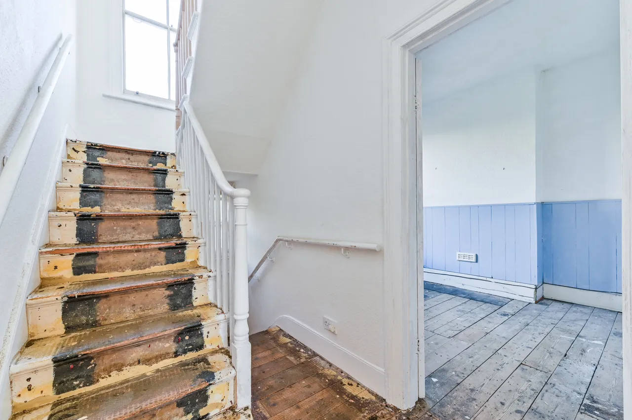 London, NW5, photo 13