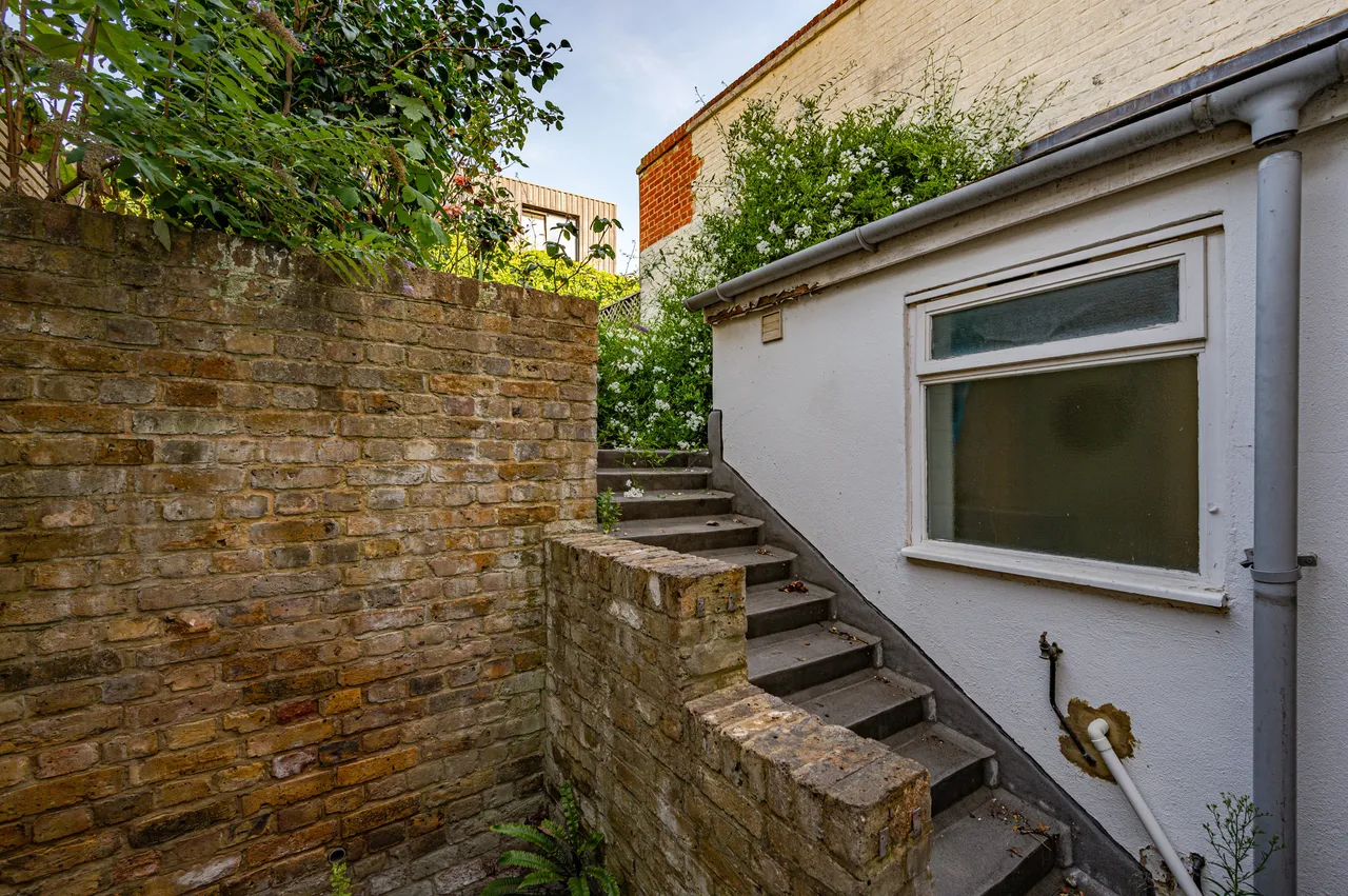London, NW5, photo 12