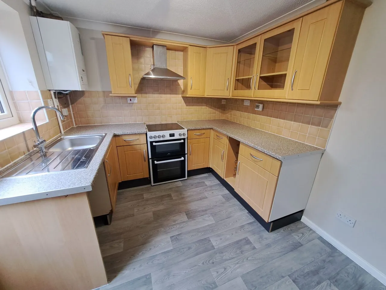 Newlands, Ashford, Kent, TN23 5LA, photo 3