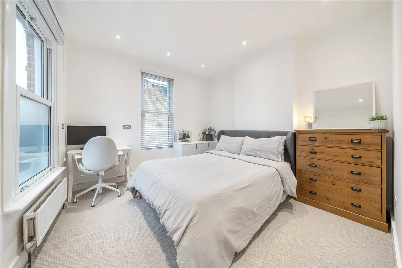 Percy Road, Hampton, TW12 2LD, photo 5