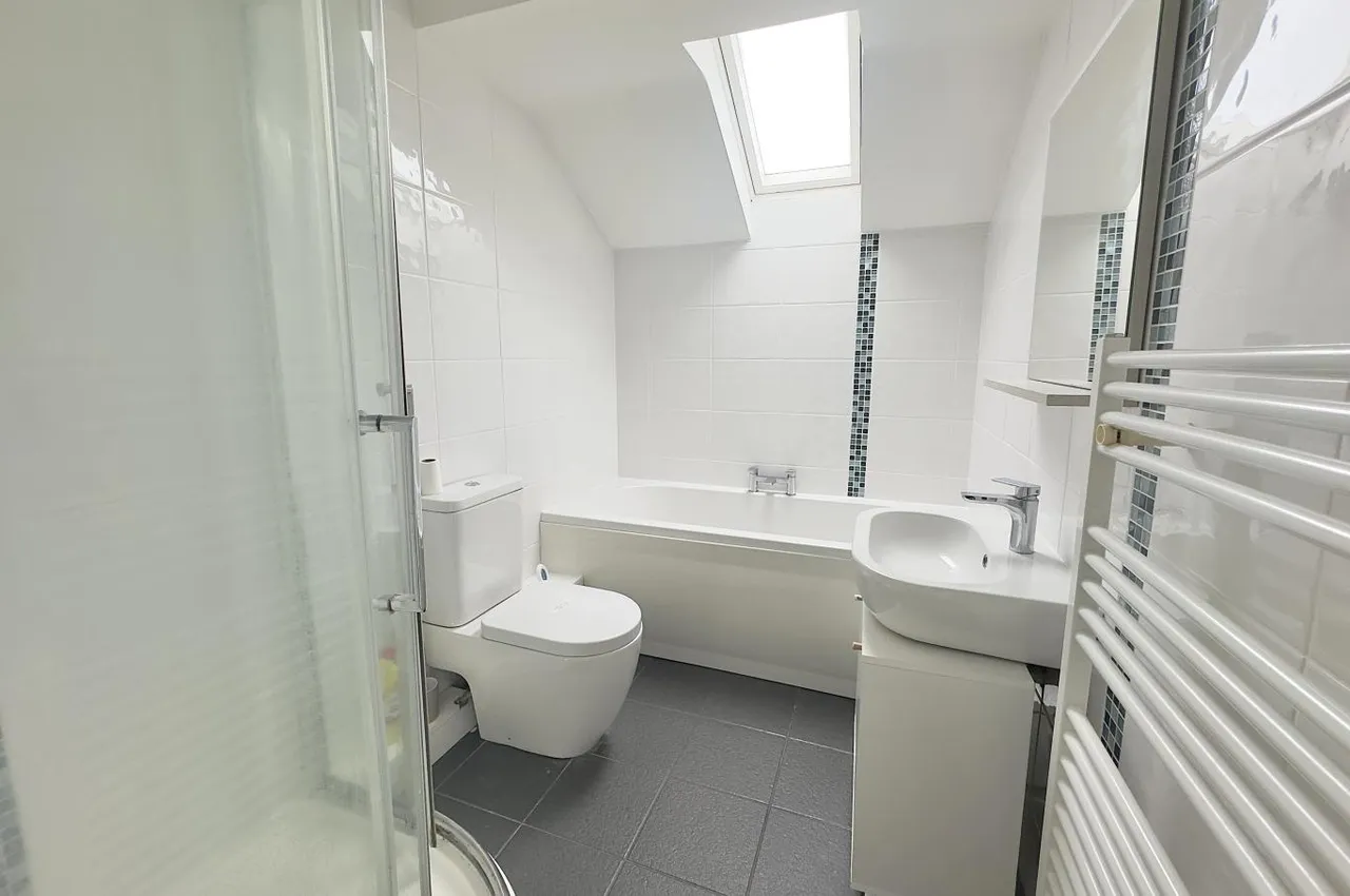 West Cliff Mews, BH2, photo 10