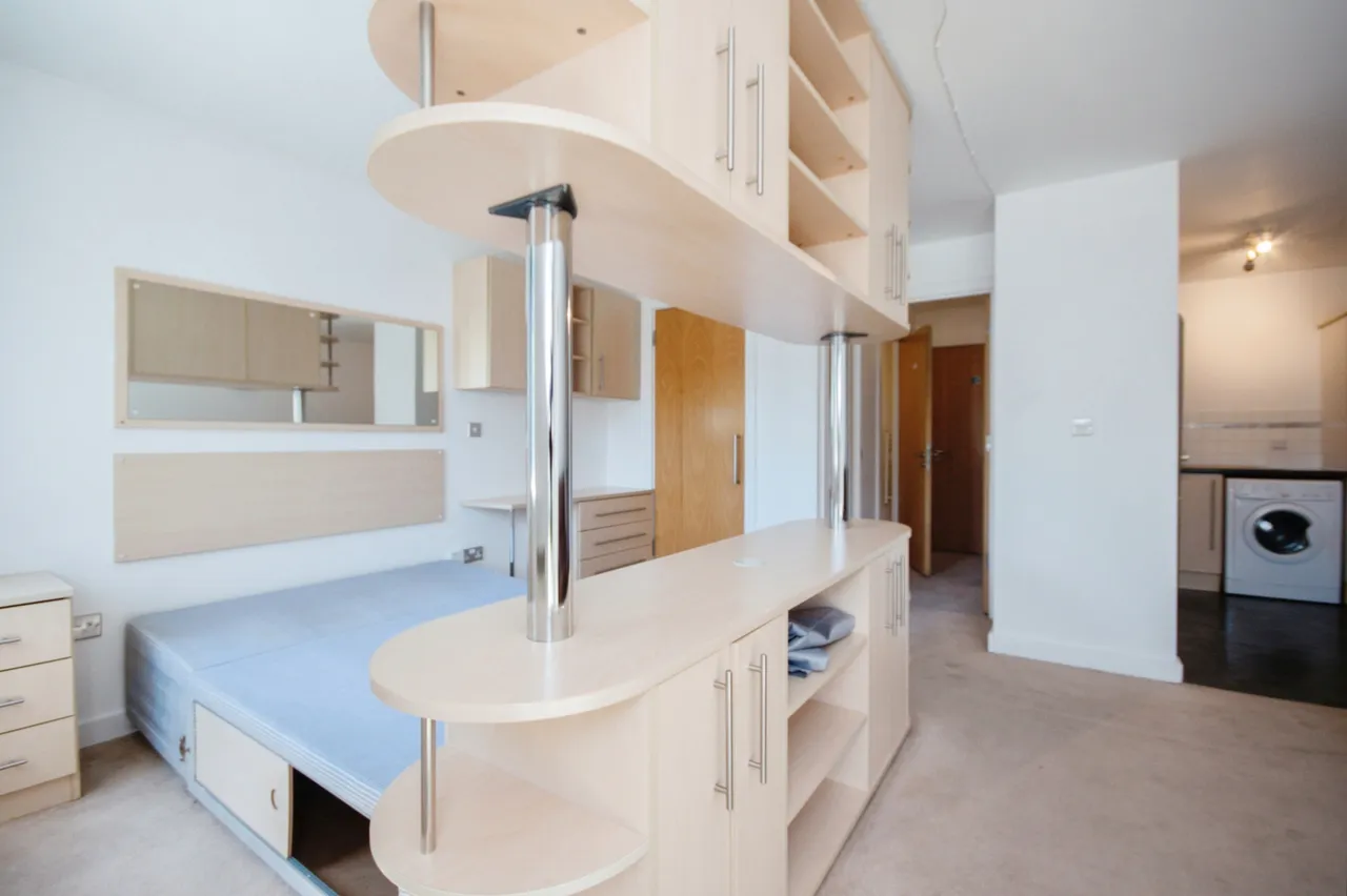 Castle Lane West, Bournemouth, BH8, photo 10