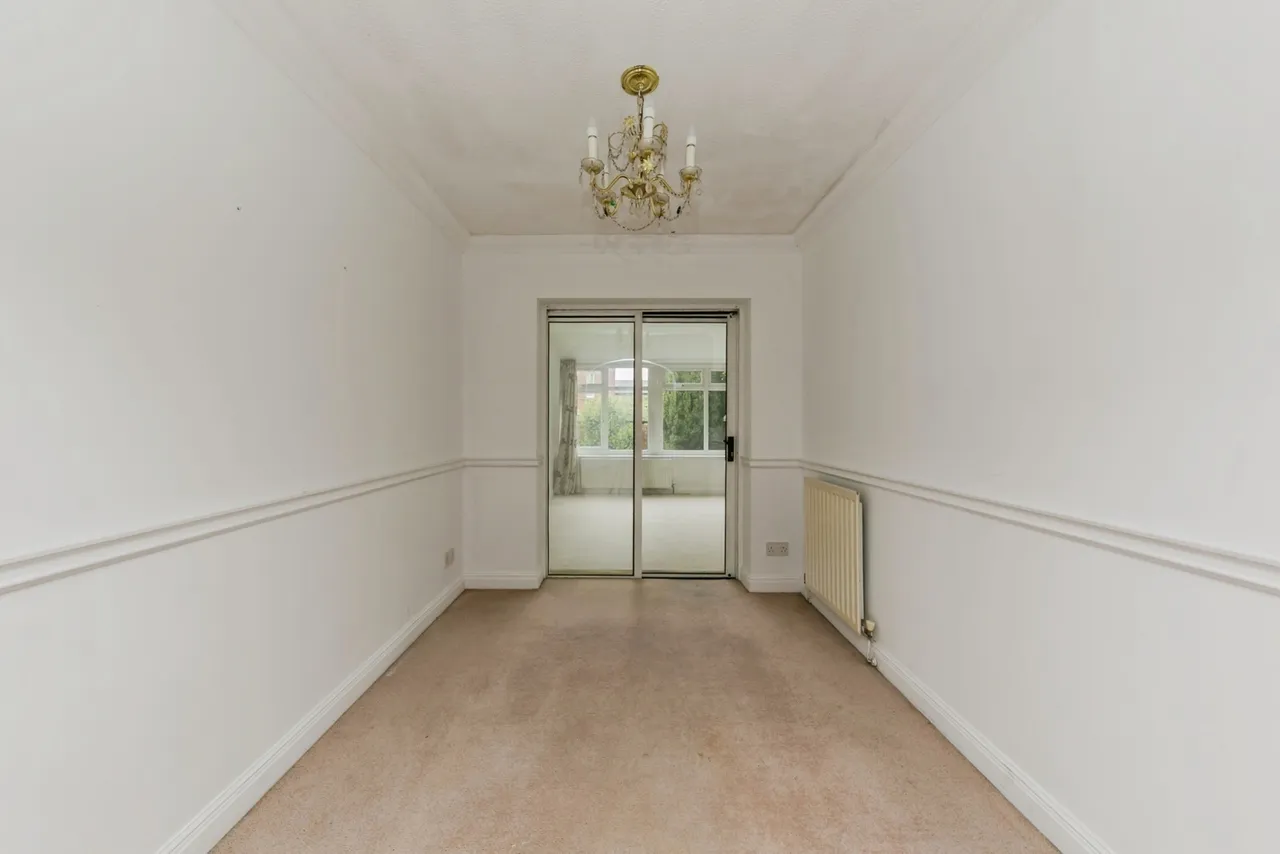 Bishopton Drive, MACCLESFIELD, Cheshire, SK11, photo 15