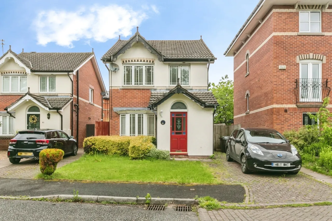 2 bed house for sale — Bishopton Drive, MACCLESFIELD, Cheshire, SK11