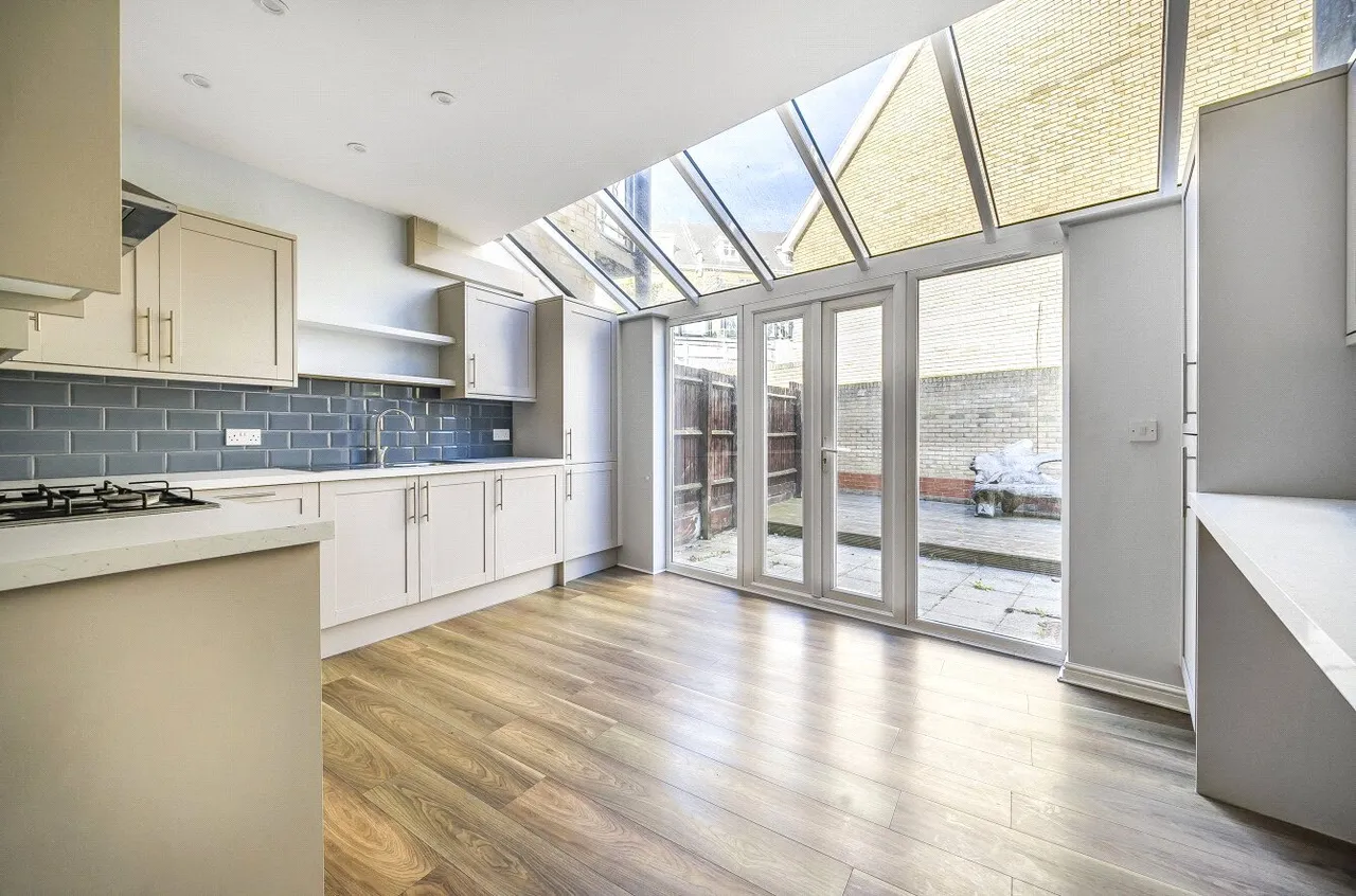 Kingfisher Drive, Waterstone Park, DA9, photo 10